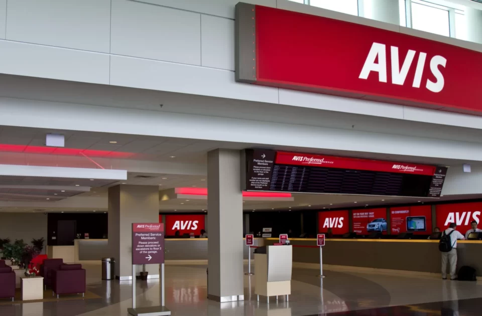 Avis_Rent_a_Car_airport